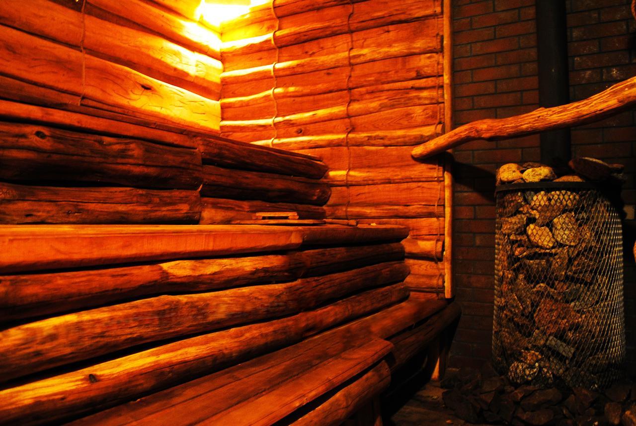 Hotel Restaurant Complex Roman'S Vishenki  ภายนอก รูปภาพ