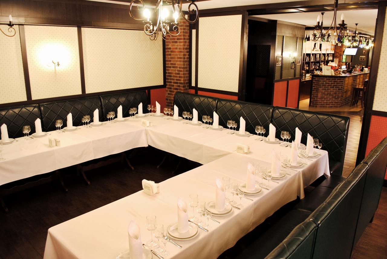 Hotel Restaurant Complex Roman'S Vishenki  ภายนอก รูปภาพ